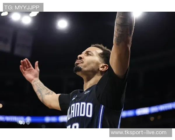 2000年76人对决历史强队的精彩瞬间与传奇球员的巅峰表现回顾