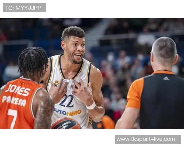 基尔梅对阵科隆竞技的比赛结果分析与精彩瞬间回顾